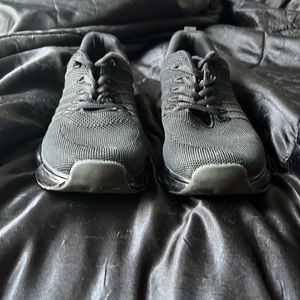 These are Beverly Hills polo club tennis shoes and they are all over black.